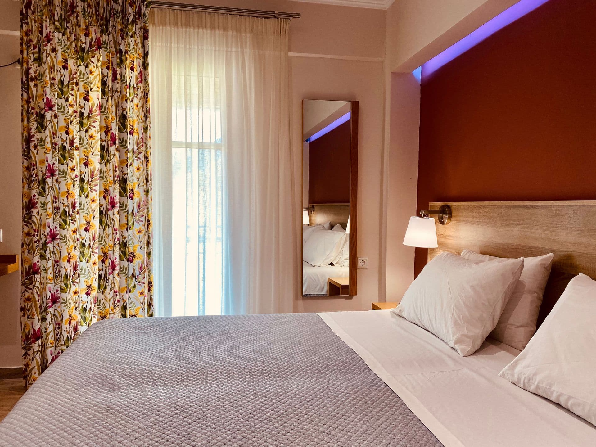 room-types-GEORGEHTL-SPRROO-0.jpg