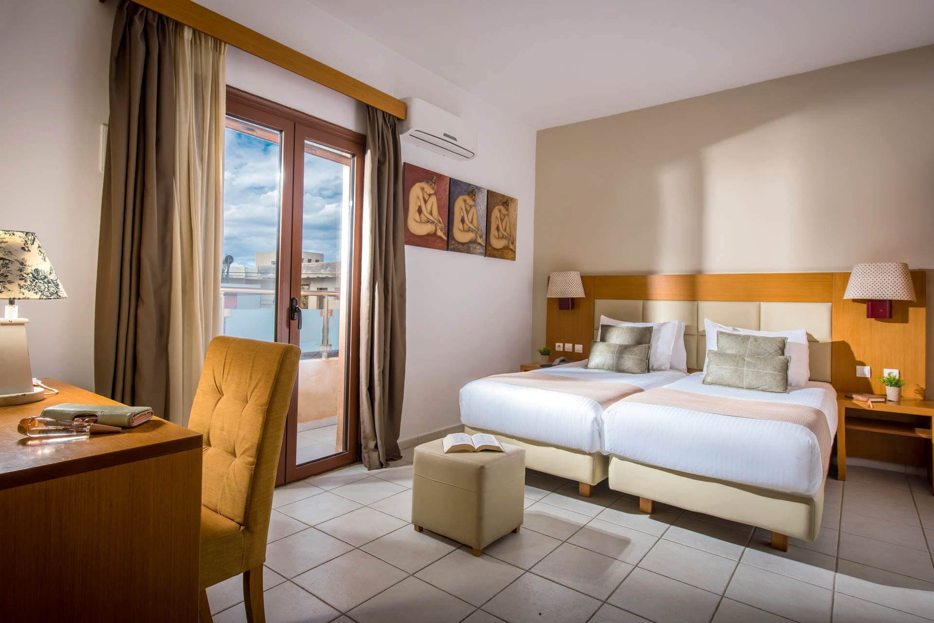 room-types-GEORGIASG-STDBL-0.jpg