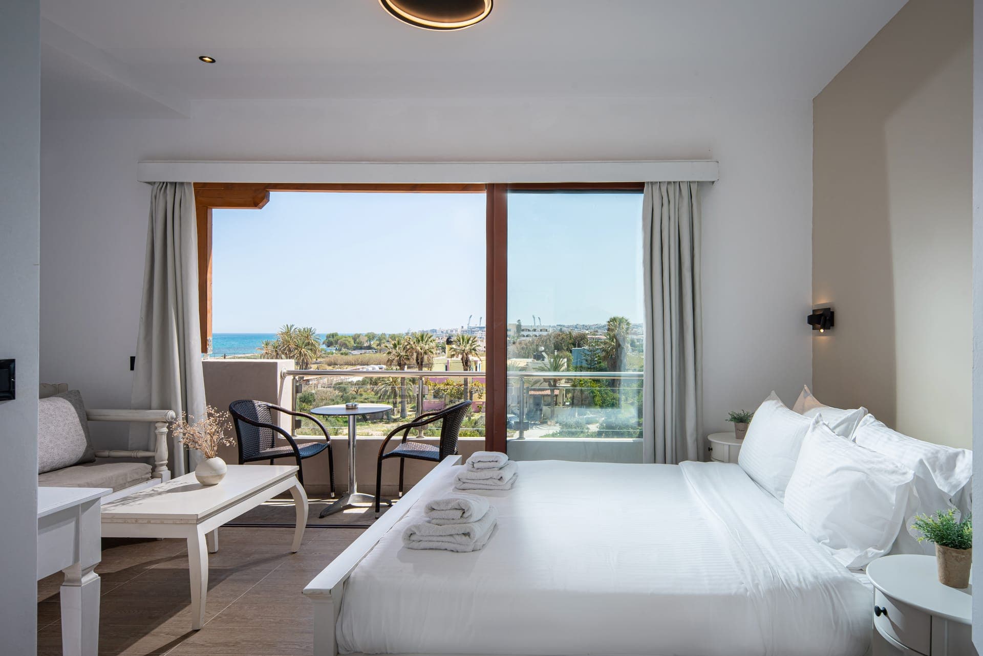 room-types-GEORGIASG-SUPR-0.jpg