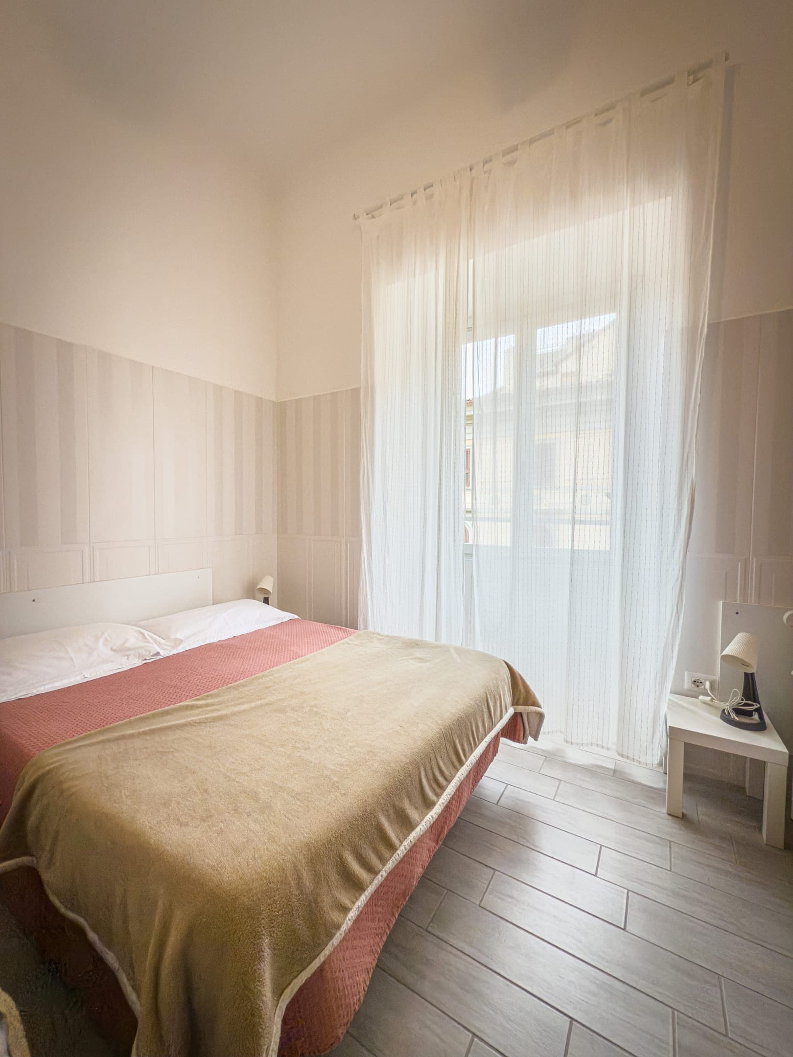 room-types-GIADARM-DBLSUP-0.jpg