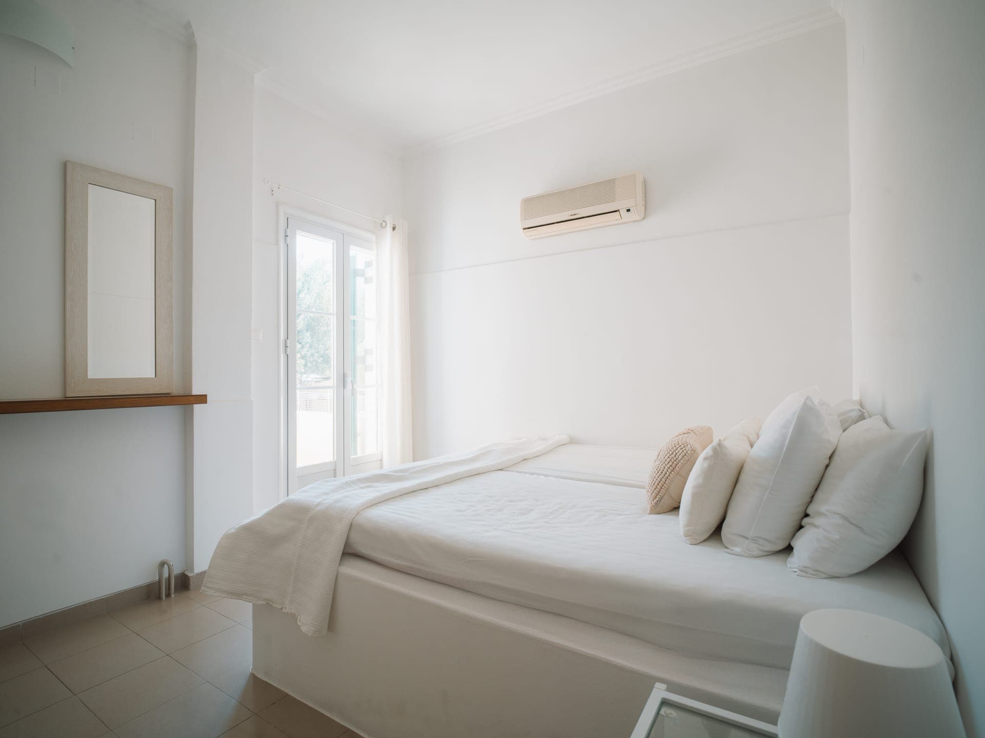 room-types-GIOSIFAKI-DBL25-0.jpg