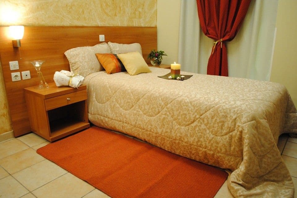 room-types-GLAROSHTL-FAMILY-0.jpg