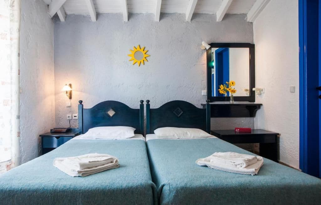 room-types-GOLDBEAPOT-DBL-0.jpg