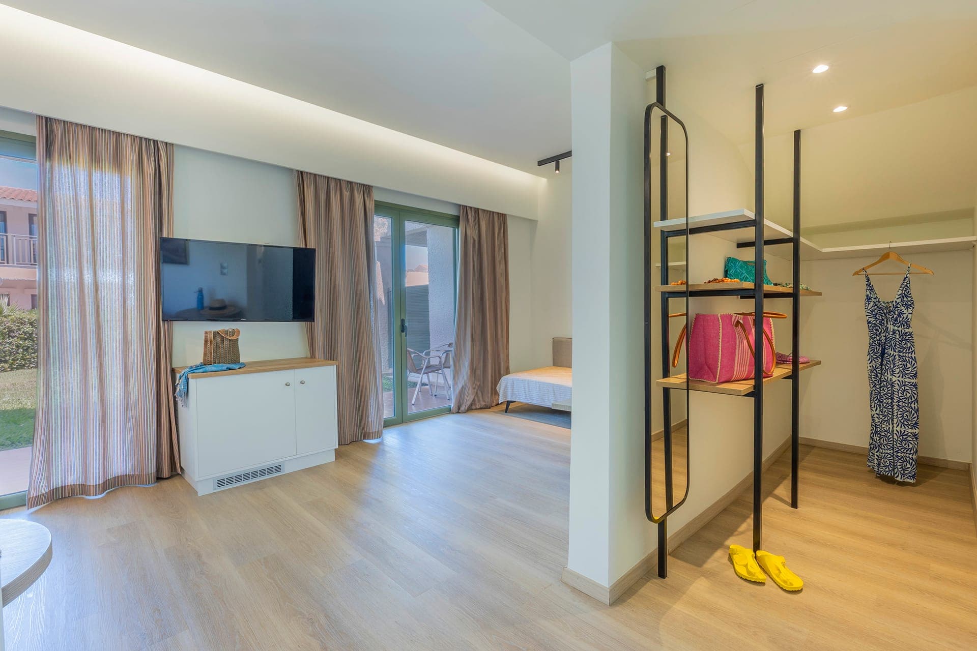 room-types-GOLDCOAST-APART-0.jpg
