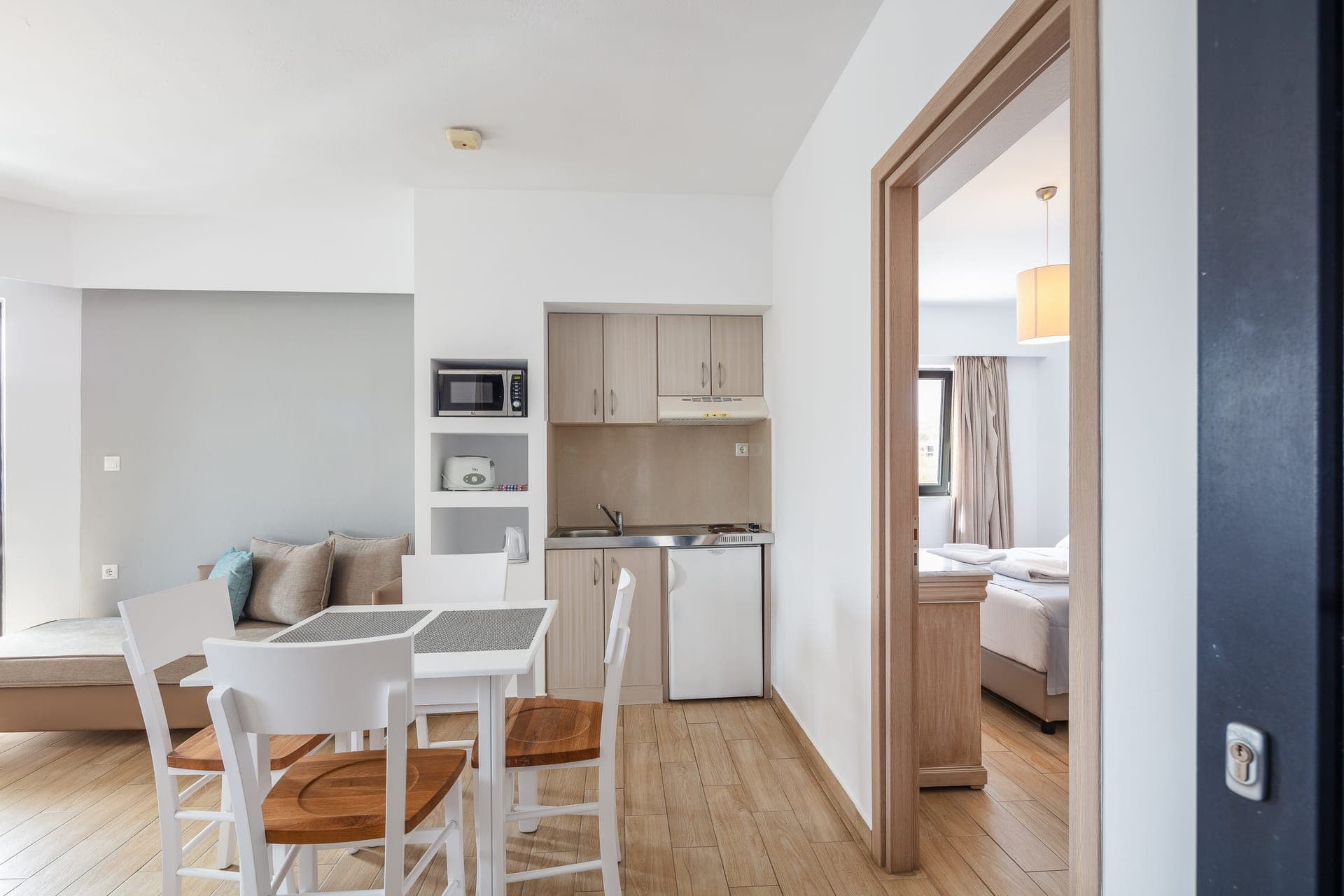room-types-GOLDENBAYC-OBASV-0.jpg
