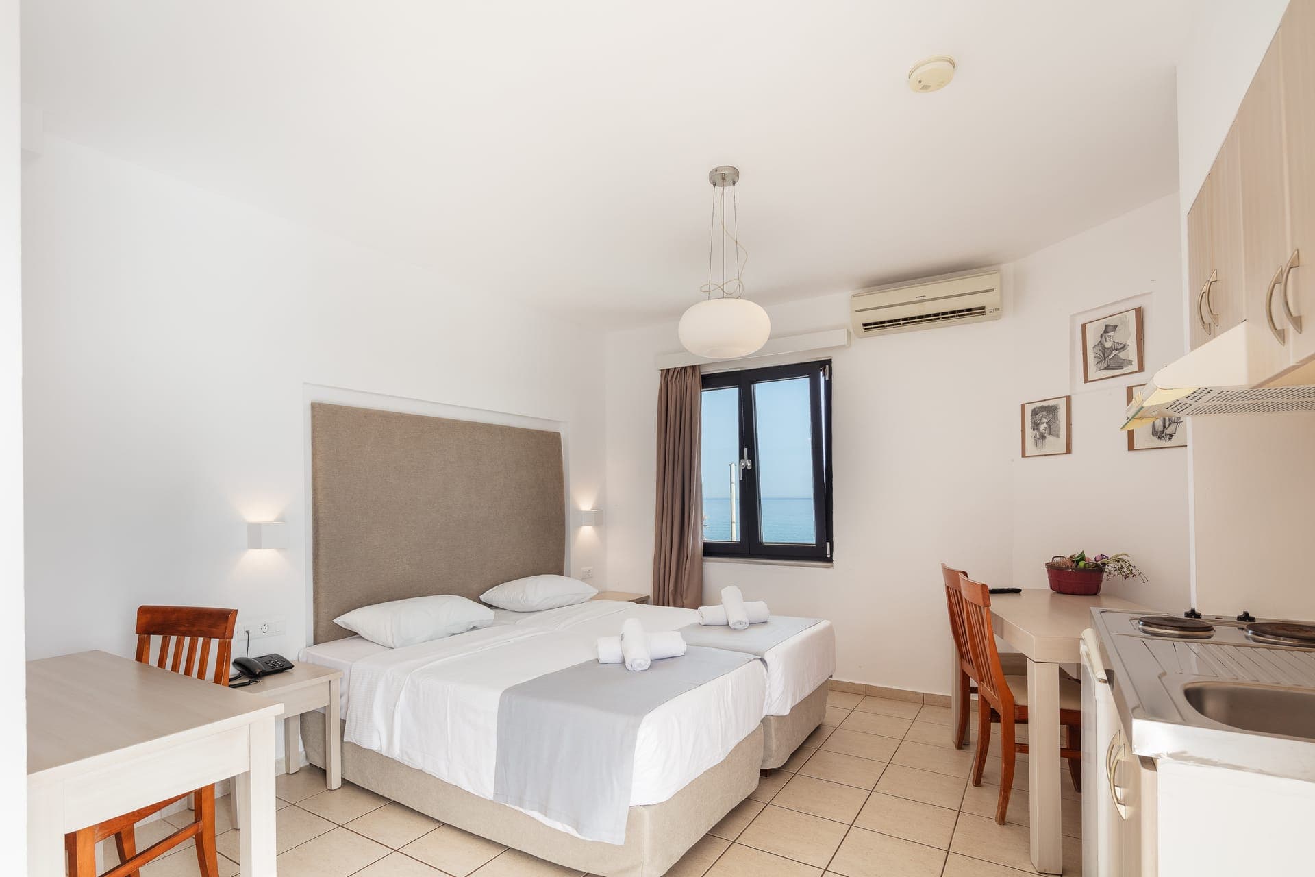 room-types-GOLDENBAYC-SSV-0.jpg