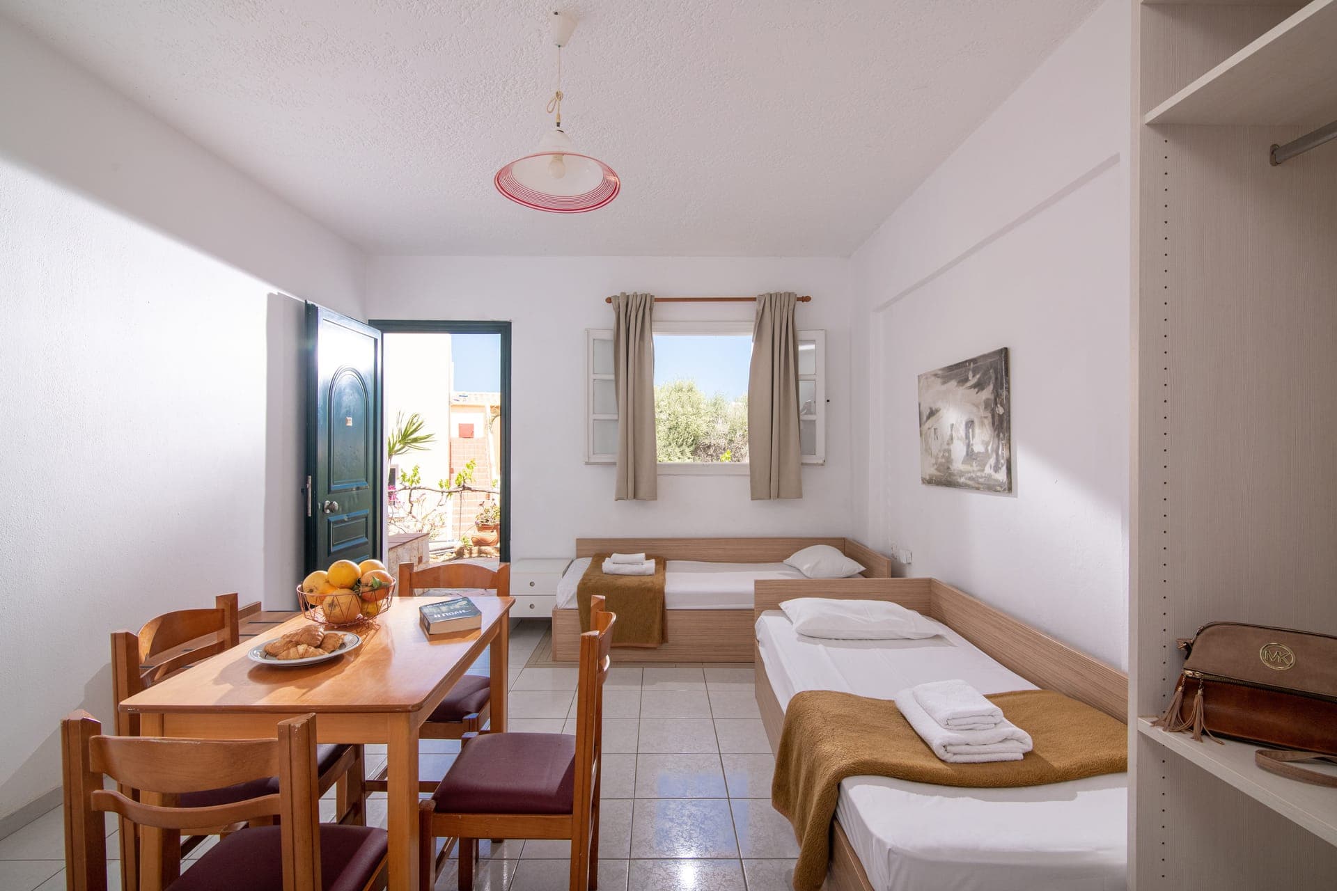 room-types-GOLDENVAL-1BAGPV-0.jpg