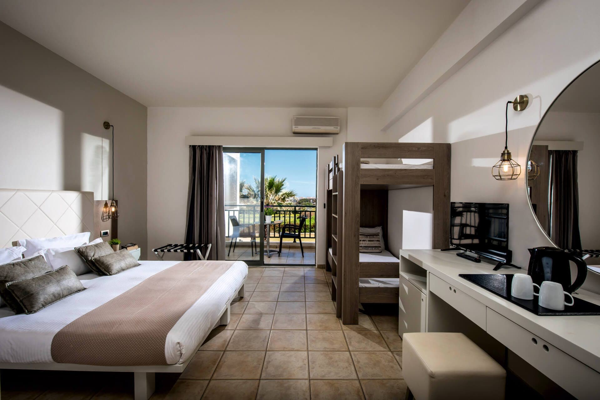 room-types-GOUVESBAY-FAM-0.jpg