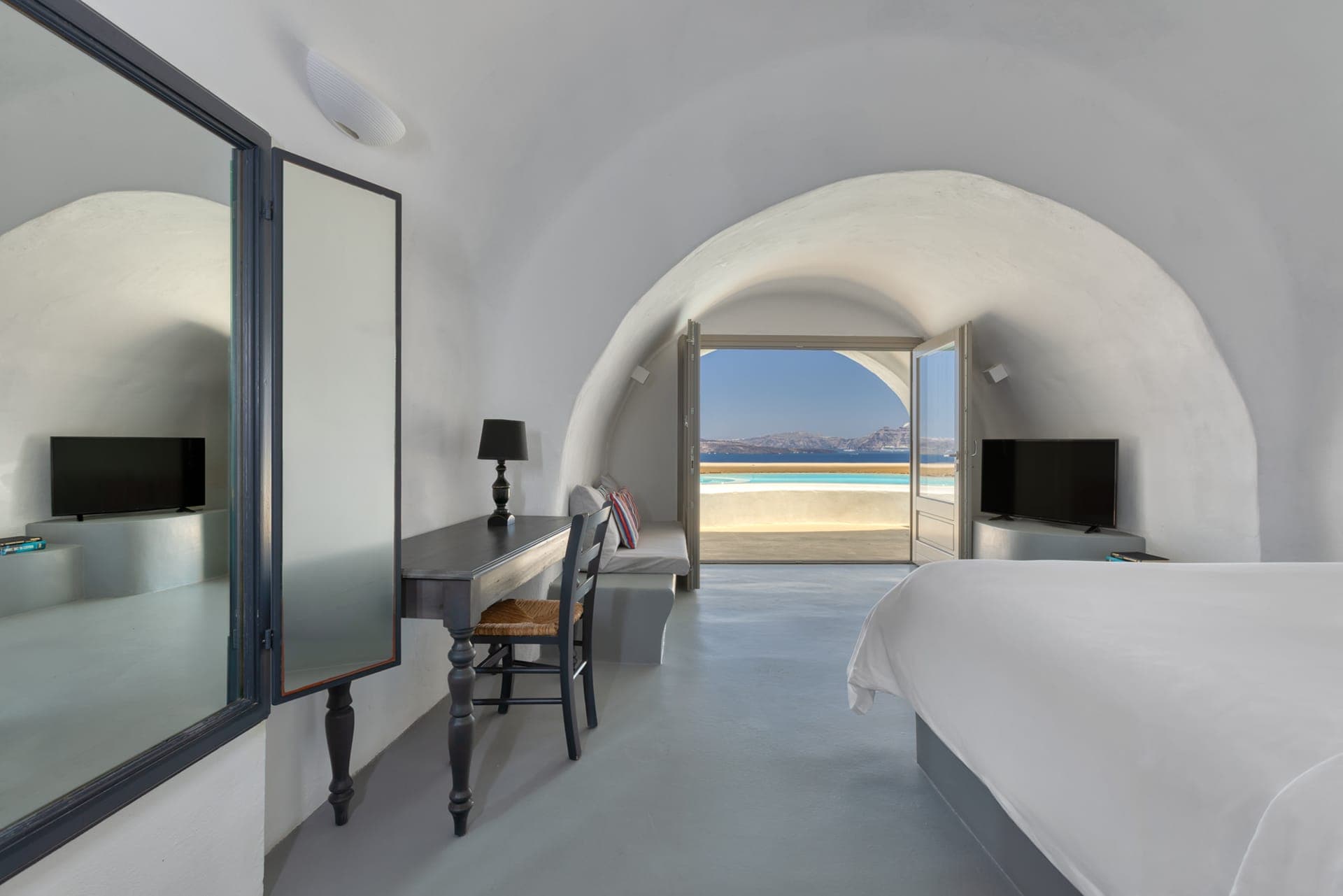 room-types-GRANDAMBSS-DCSPP-0.jpg