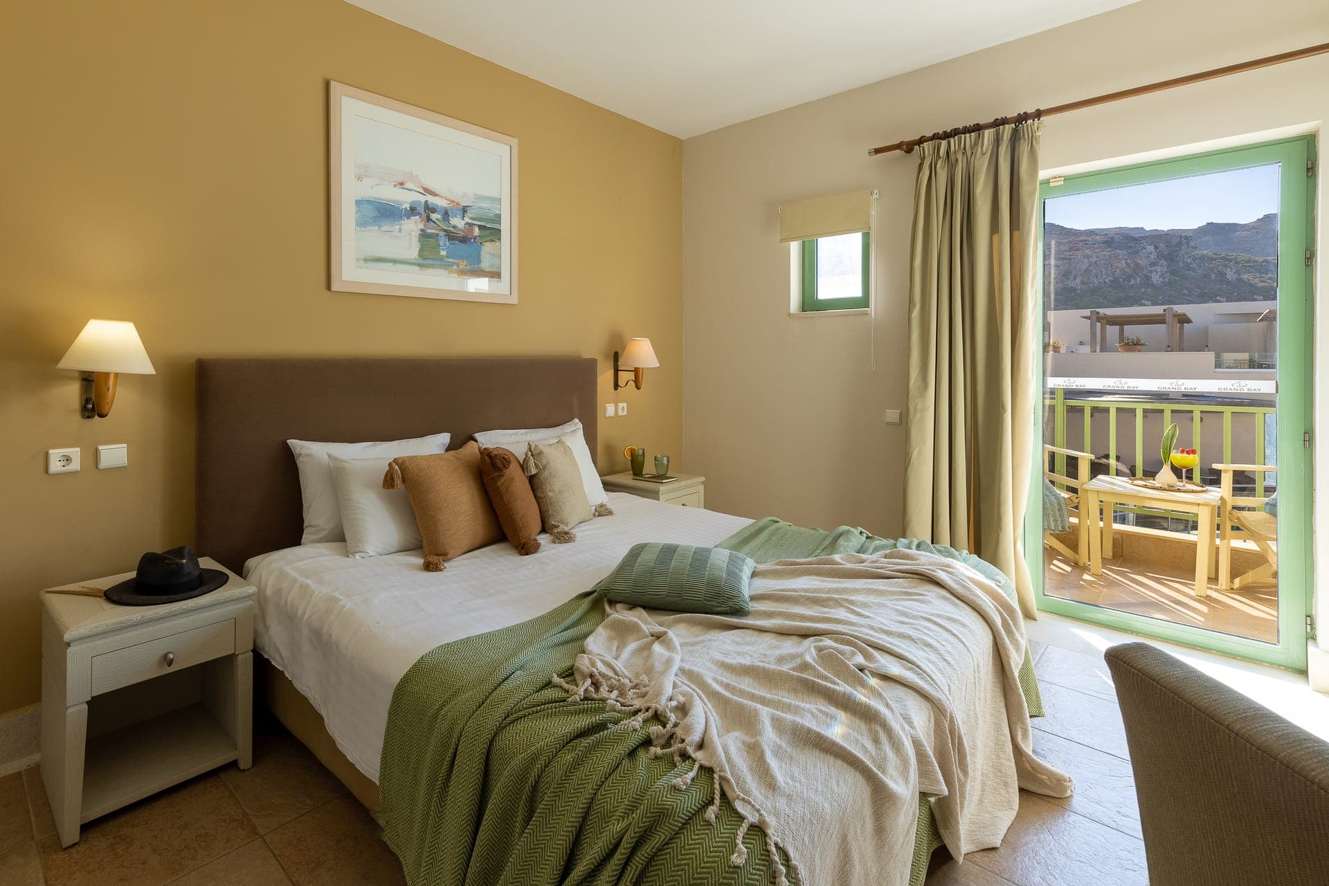 Suite - Bedroom