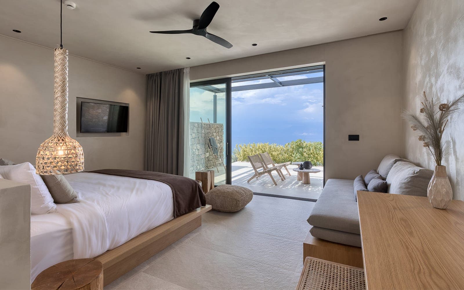 room-types-GRANDBLEUR-JRSUSV-0.jpg