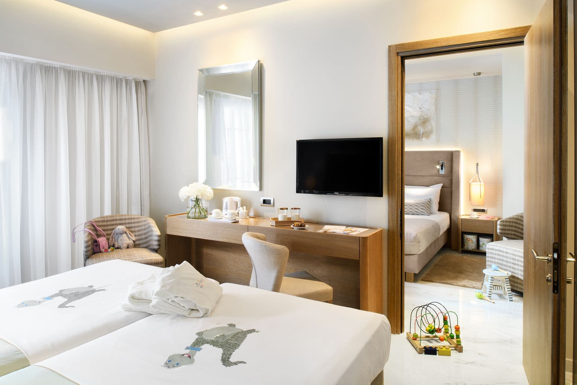 room-types-GRANDHOT-DELFAM-0.jpg