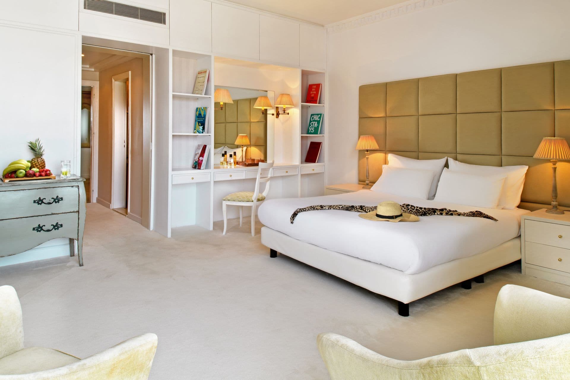 room-types-GRANDHOTEL-VIPS-0.jpg