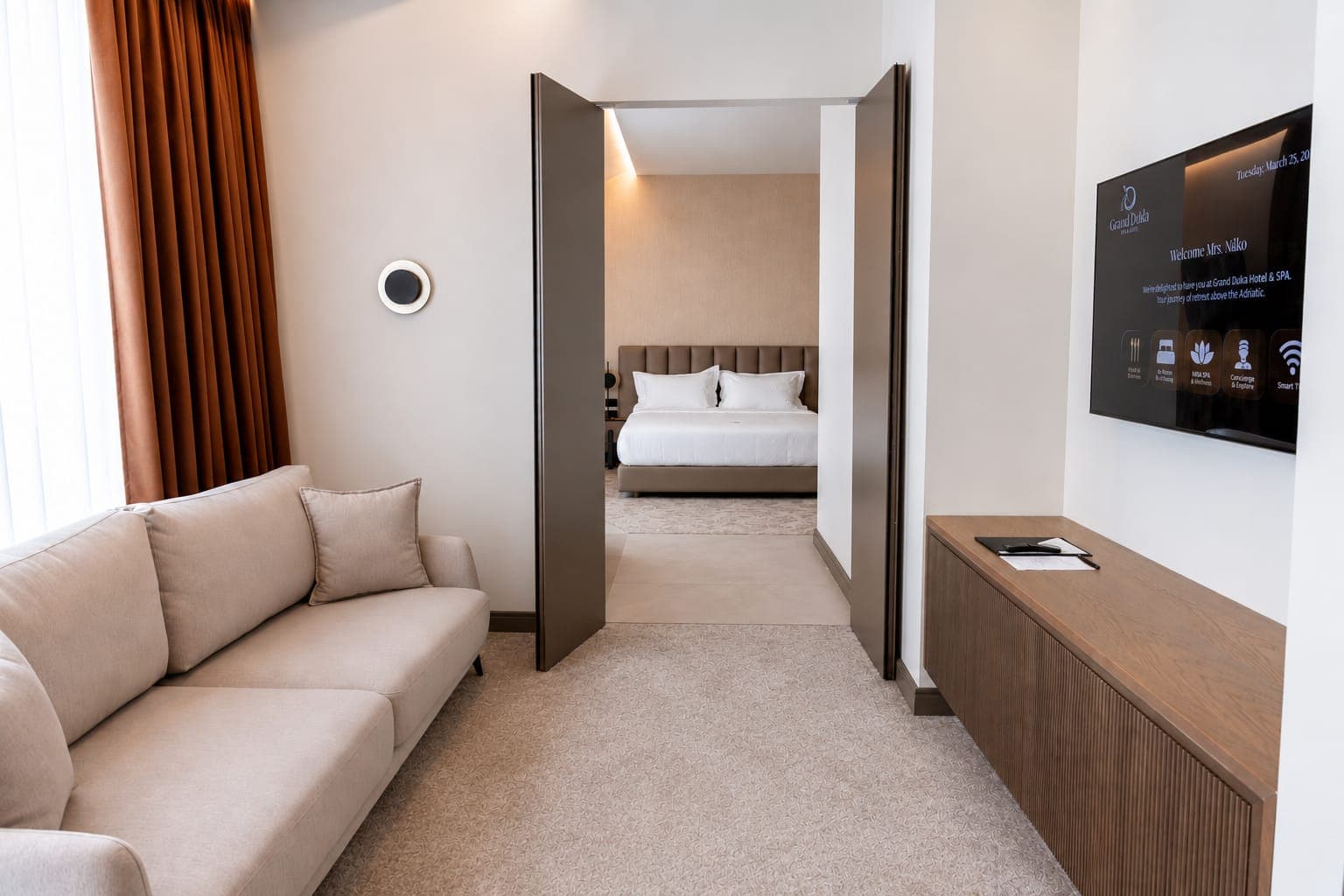 room-types-GRANDHTLDK-OPLSKL-0.jpg