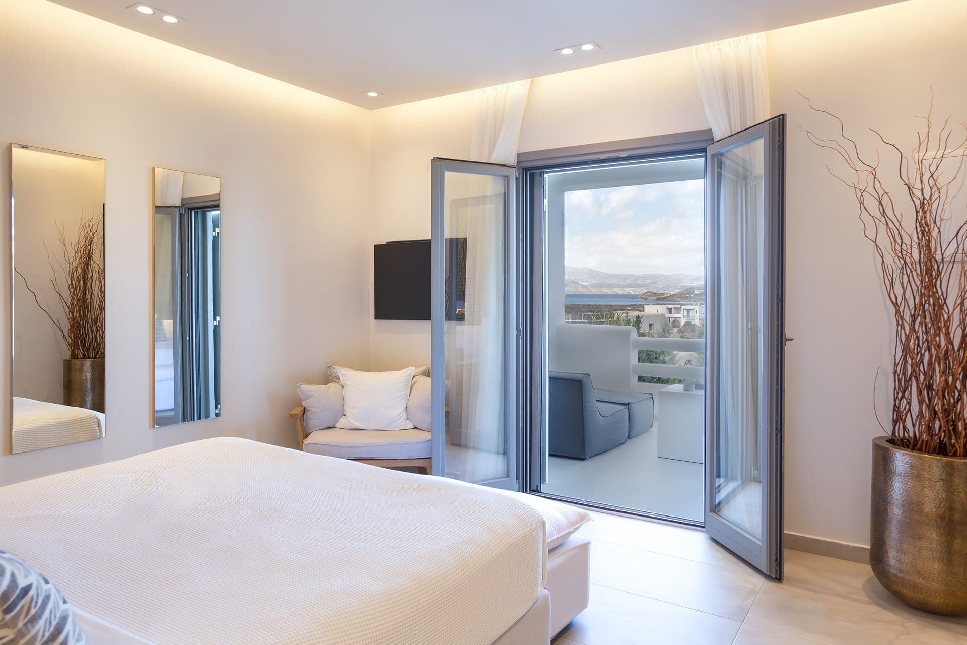room-types-GRAPES18-PRESVR-0.jpg
