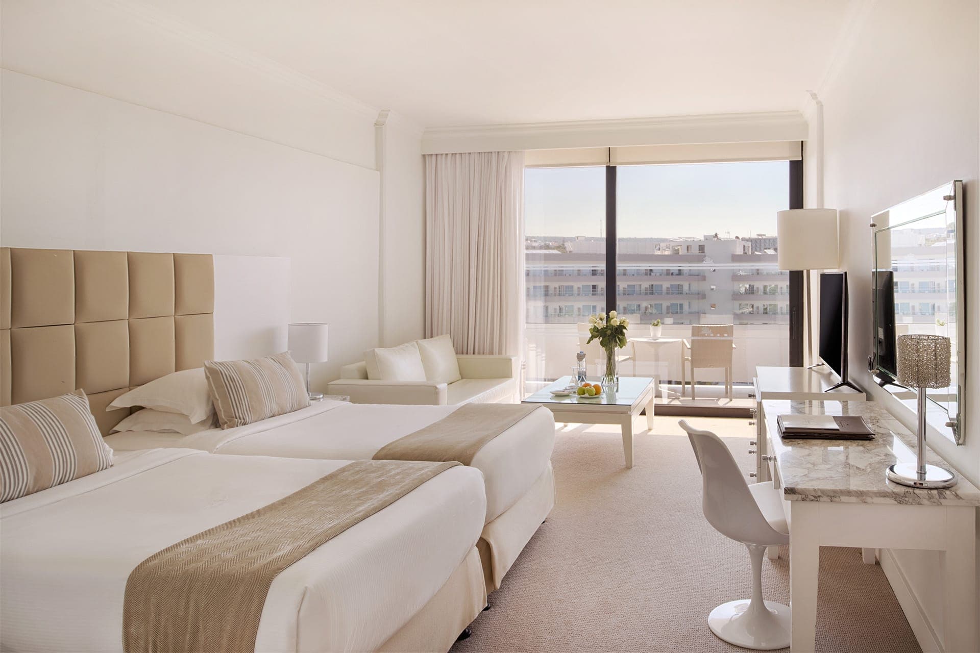 room-types-GRECIANBAY-FAM-0.jpg