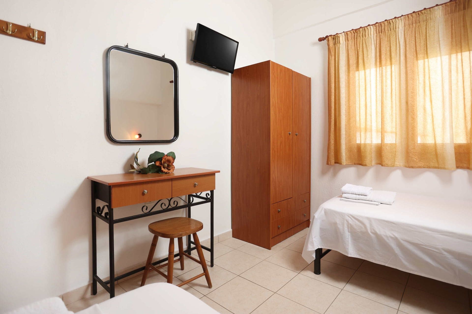 room-types-GREGORYAP-APT1BR-0.jpg