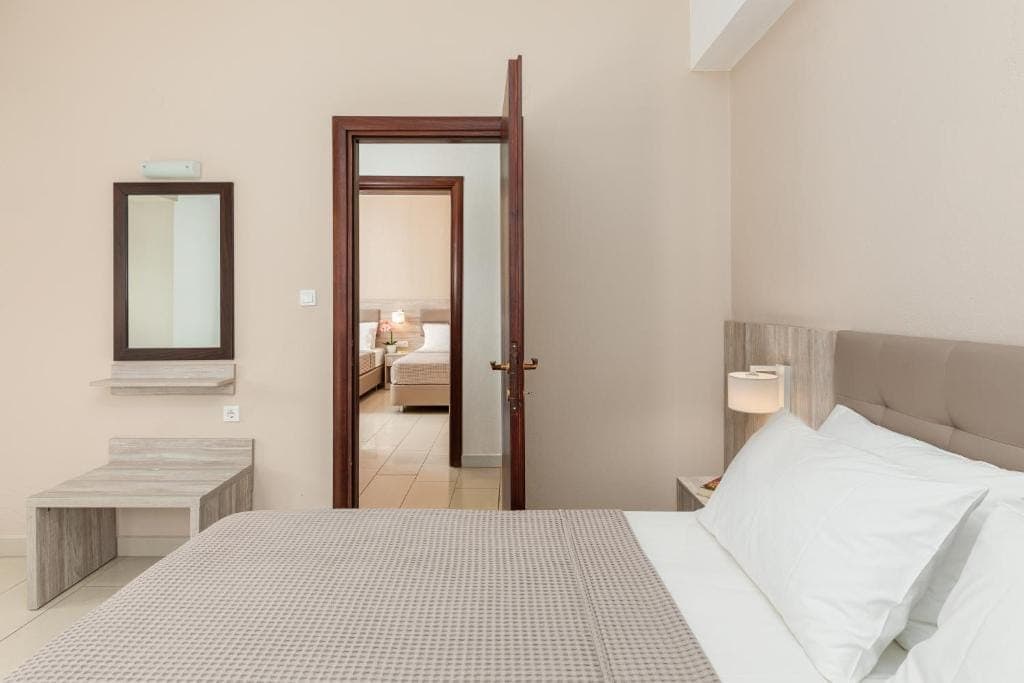 room-types-GREKAS-FAM-0.jpg