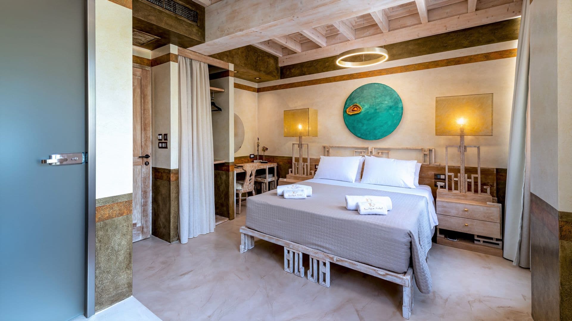 room-types-GRHOTELWIN-SUIKAM-0.jpg