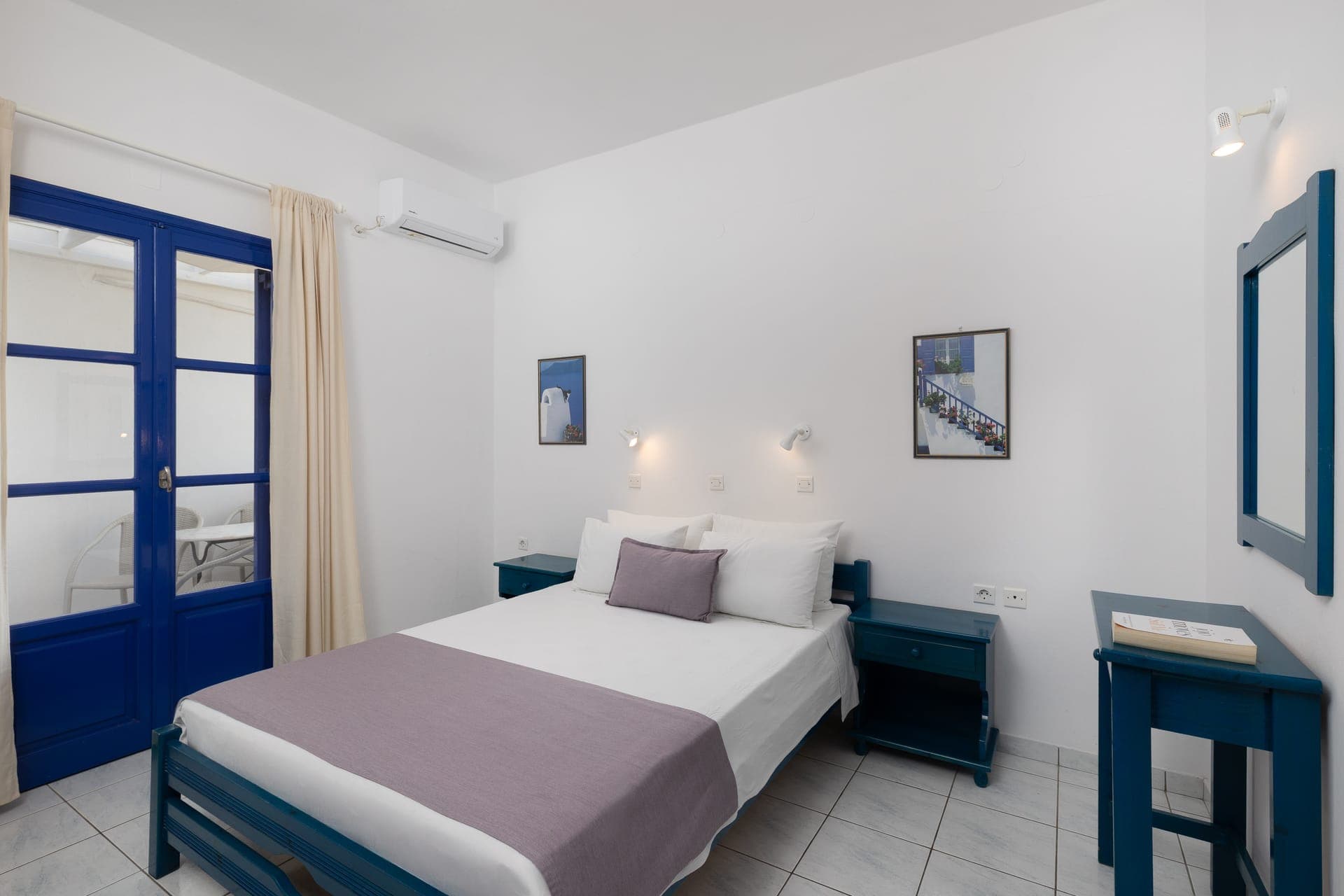 room-types-HAPPENINGV-STAND-0.jpg