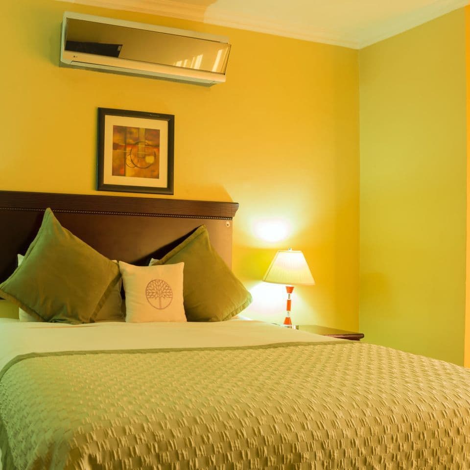 room-types-HAWTHORN-DBLLOF-0.jpg