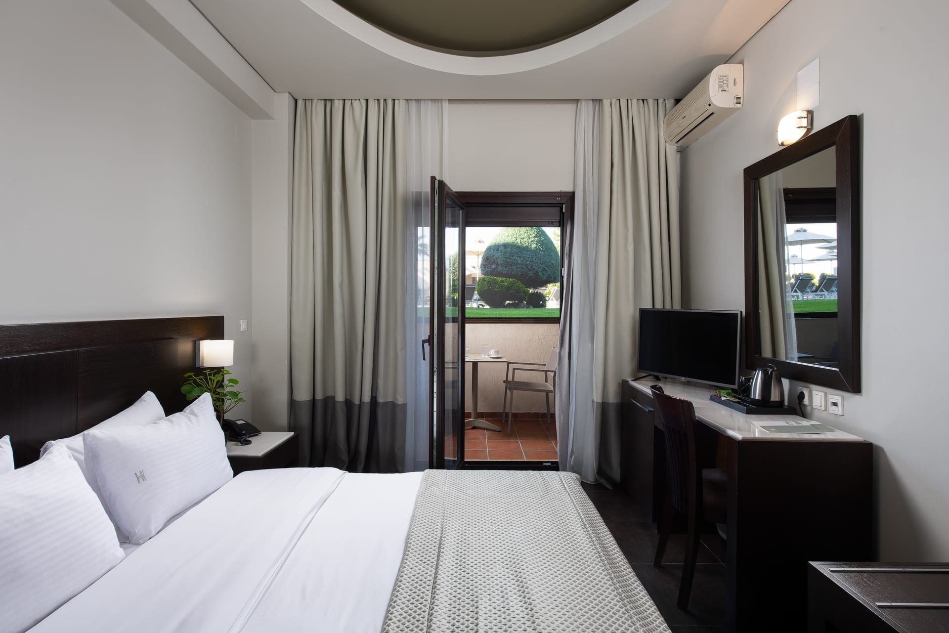 room-types-HEAVENHOT-EC-0.jpg
