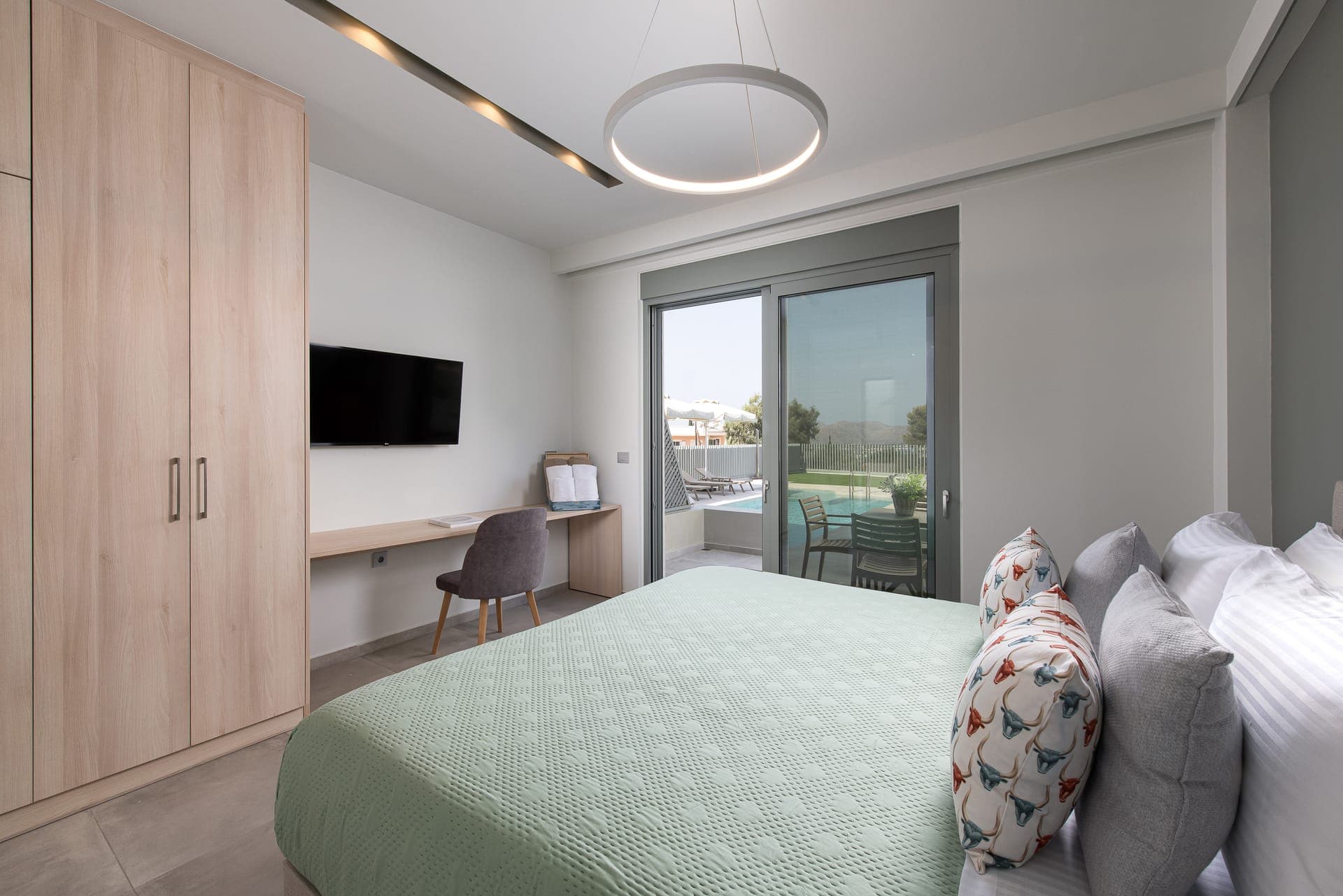 room-types-HELIADESRE-SSPWA-0.jpg
