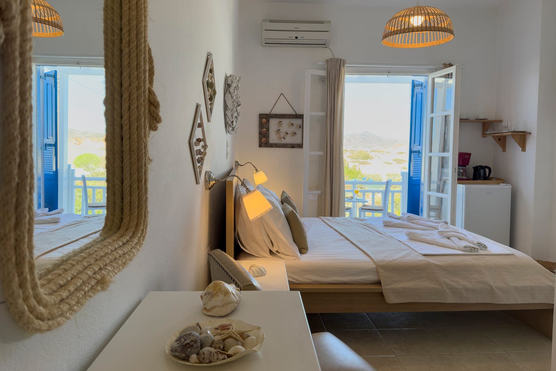room-types-HELIOMILOS-DBL1FL-0.jpg