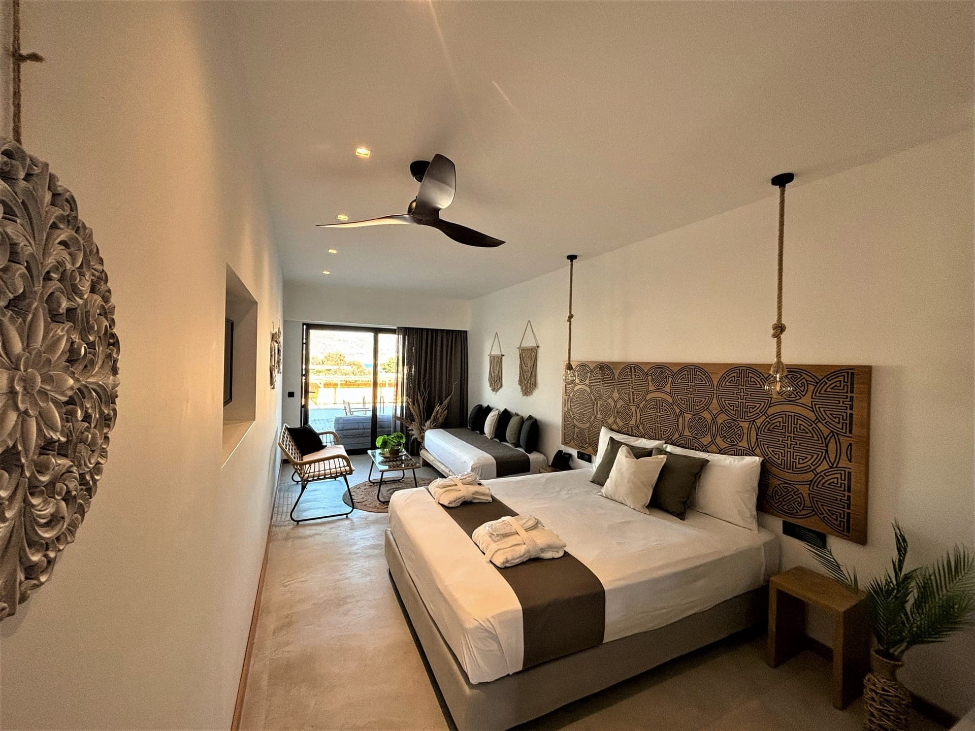 room-types-HELIOSHOTK-FAMPSV-0.jpg