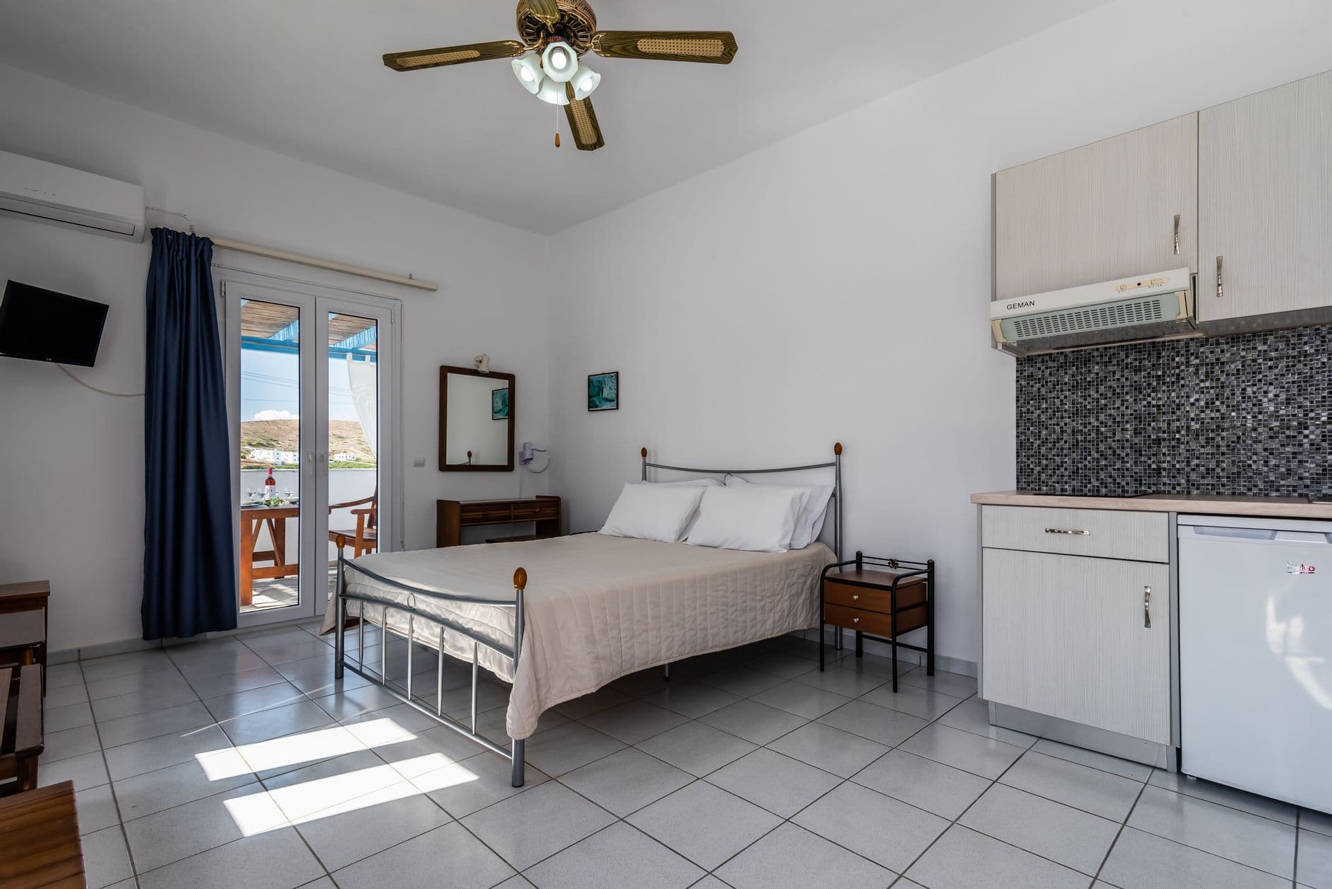 room-types-HELIOVASIL-DBSTU1-0.jpg