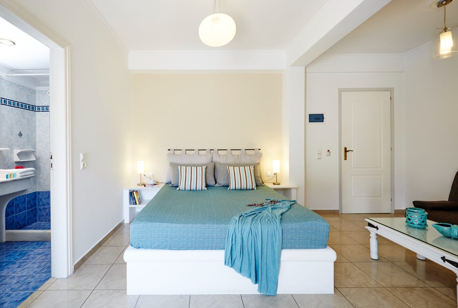 room-types-HERMES-DLXHT-0.jpg