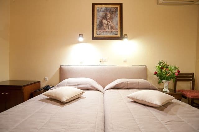 room-types-HERMESDEL-ECONOM-0.jpg