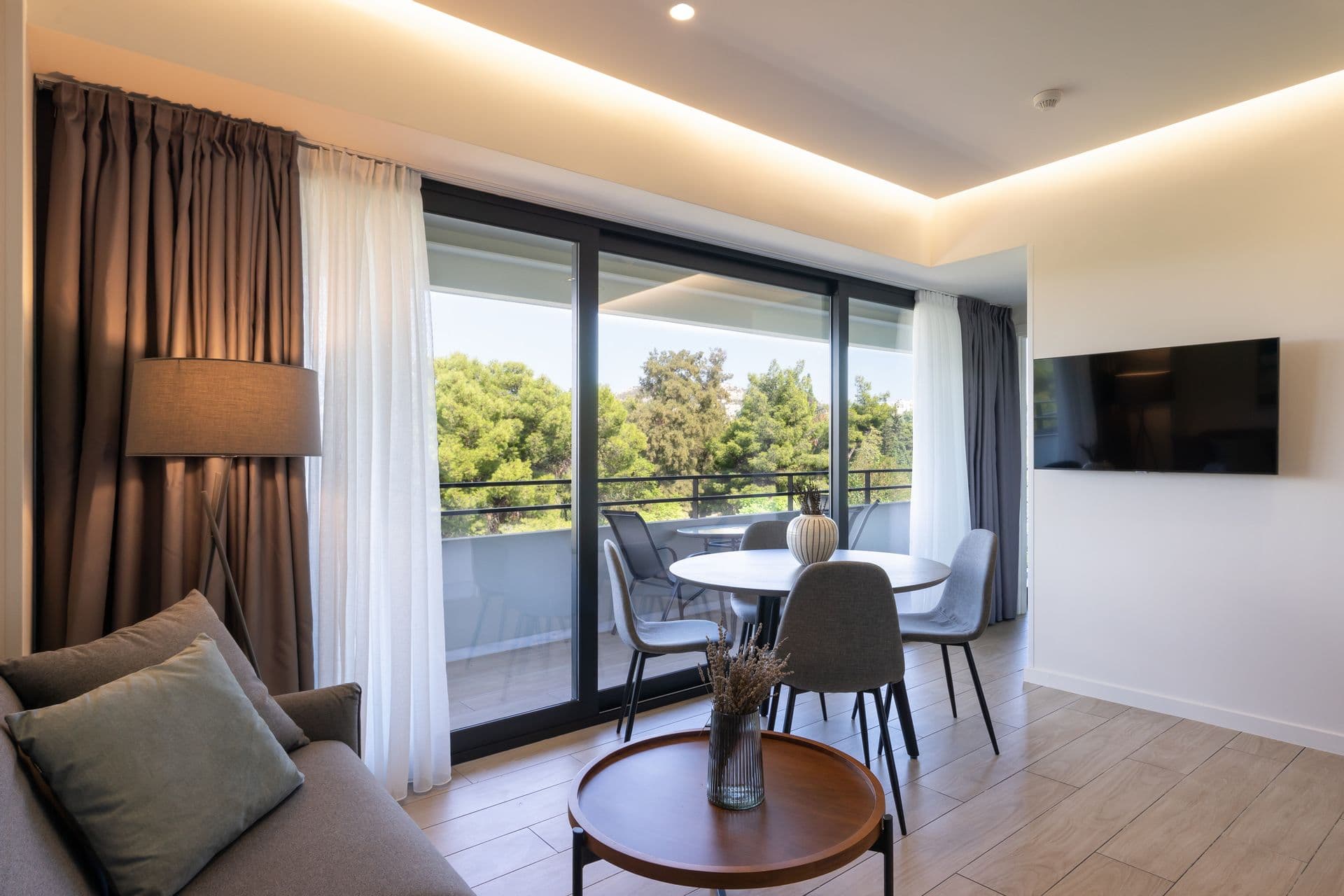 room-types-HESTIAALEX-FAMAPB-0.jpg