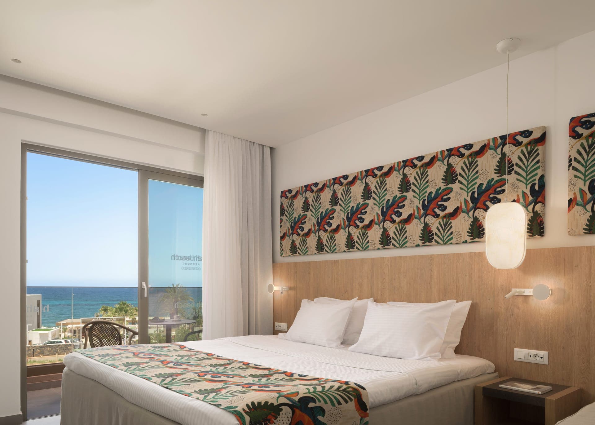 room-types-HIGHBEACH-DLXSSV-0.jpg