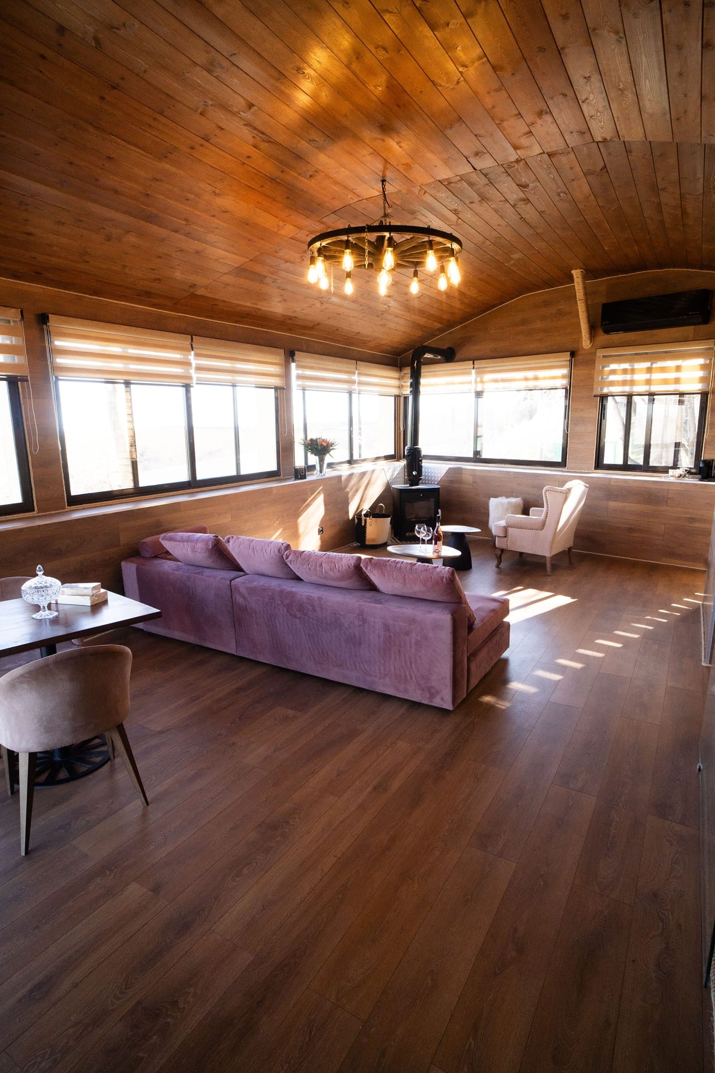 room-types-HILLS-WOOD-0.jpg
