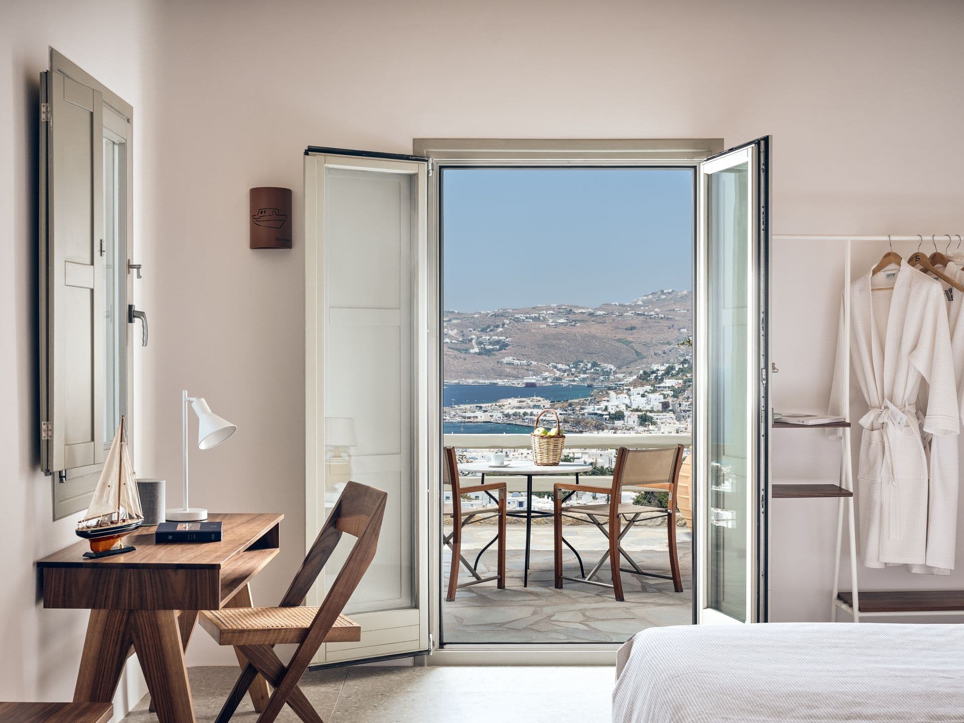 room-types-HILLTOP-RSEAV-0.jpg