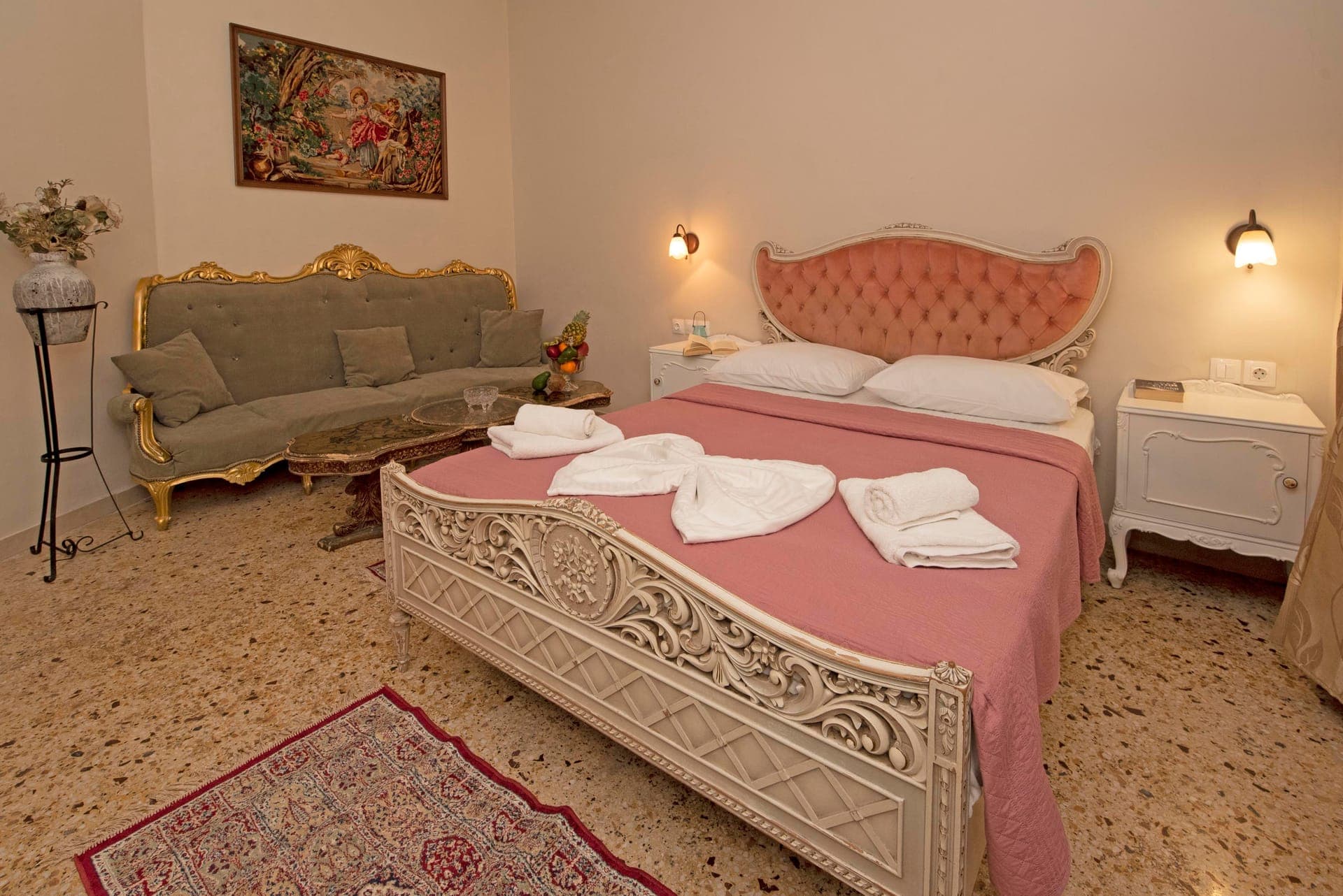 room-types-HOLIDAYRHO-ARIAF-0.jpg