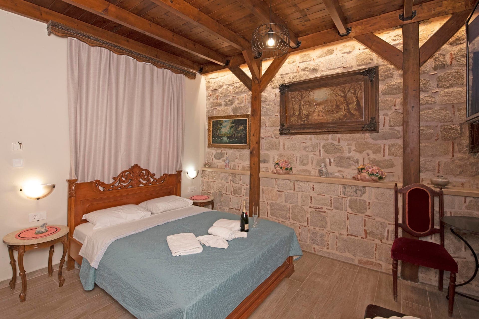 room-types-HOLIDAYRHO-ARISTO-0.jpg