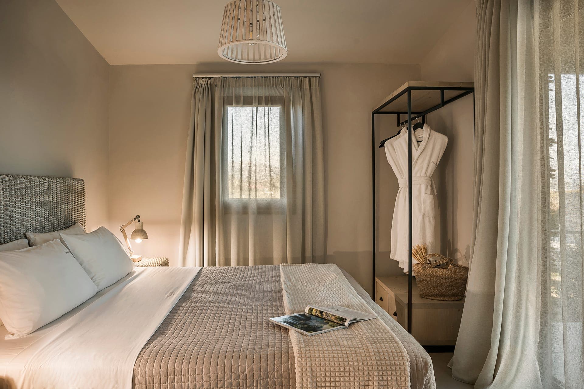 room-types-HOLIDAYV-AMMOS-0.jpg