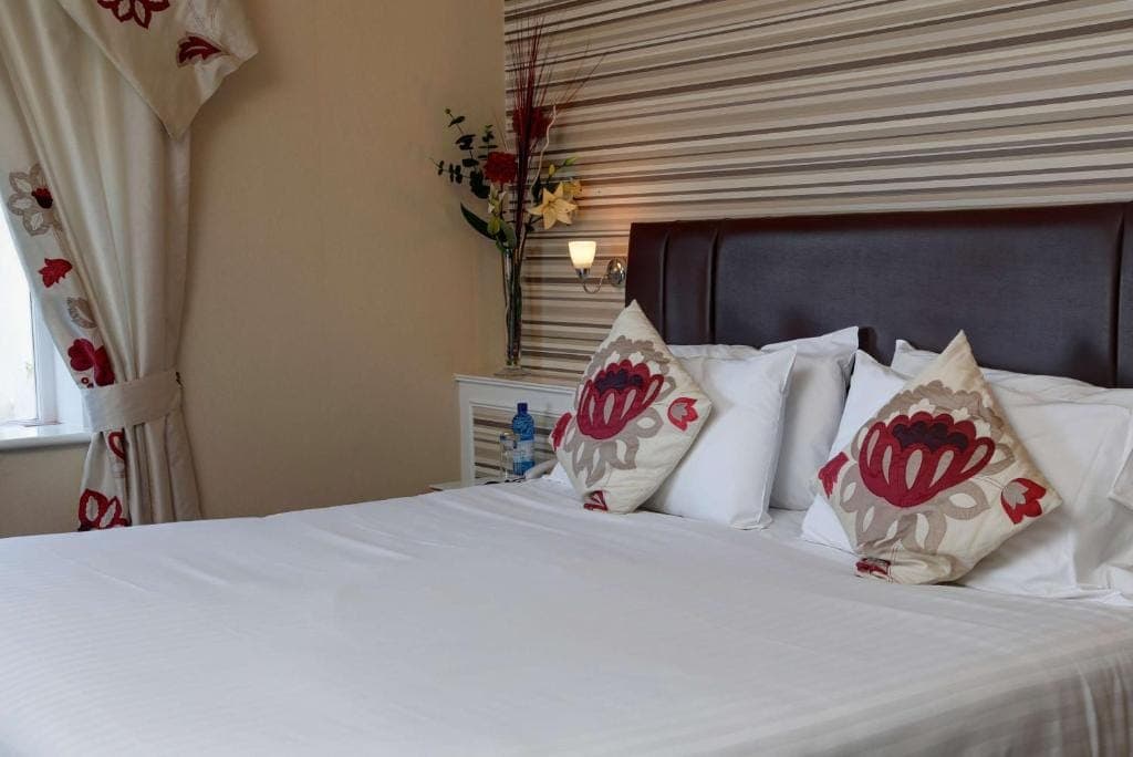 room-types-HOLMWOOD-DKSV-0.jpg