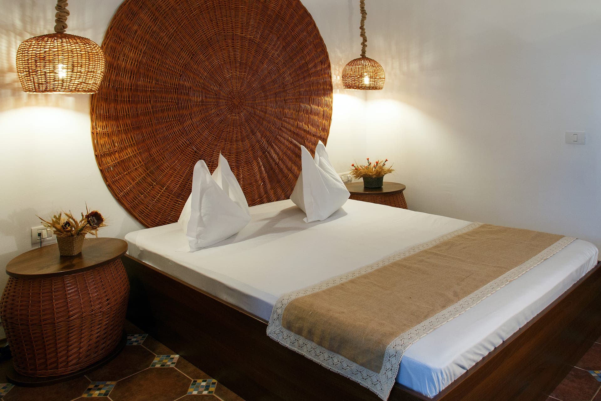 room-types-HOTEL2DRES-DBLSTD-0.jpg