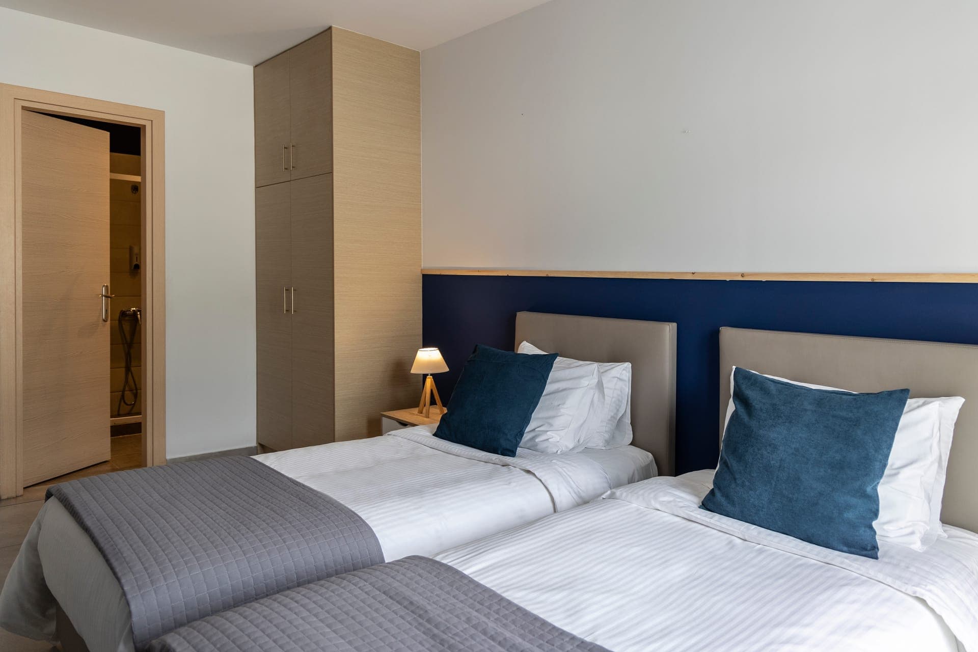 room-types-HOTELKONTE-FAM-0.jpg