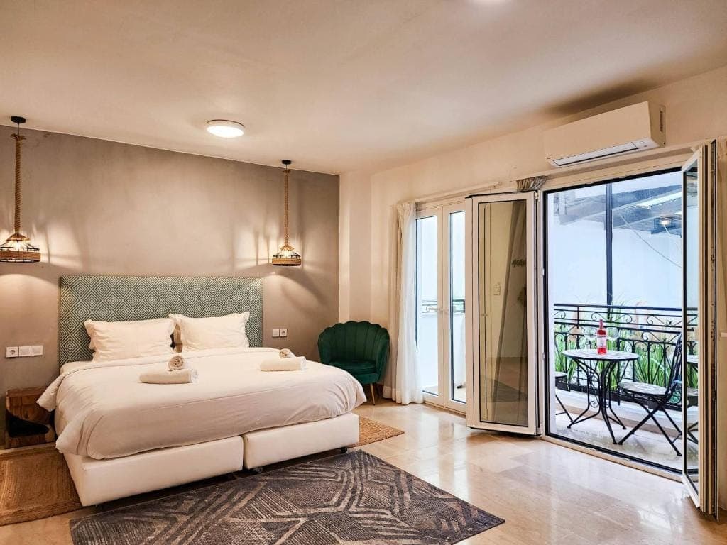 room-types-HOTELPORT7-COMFOR-0.jpg