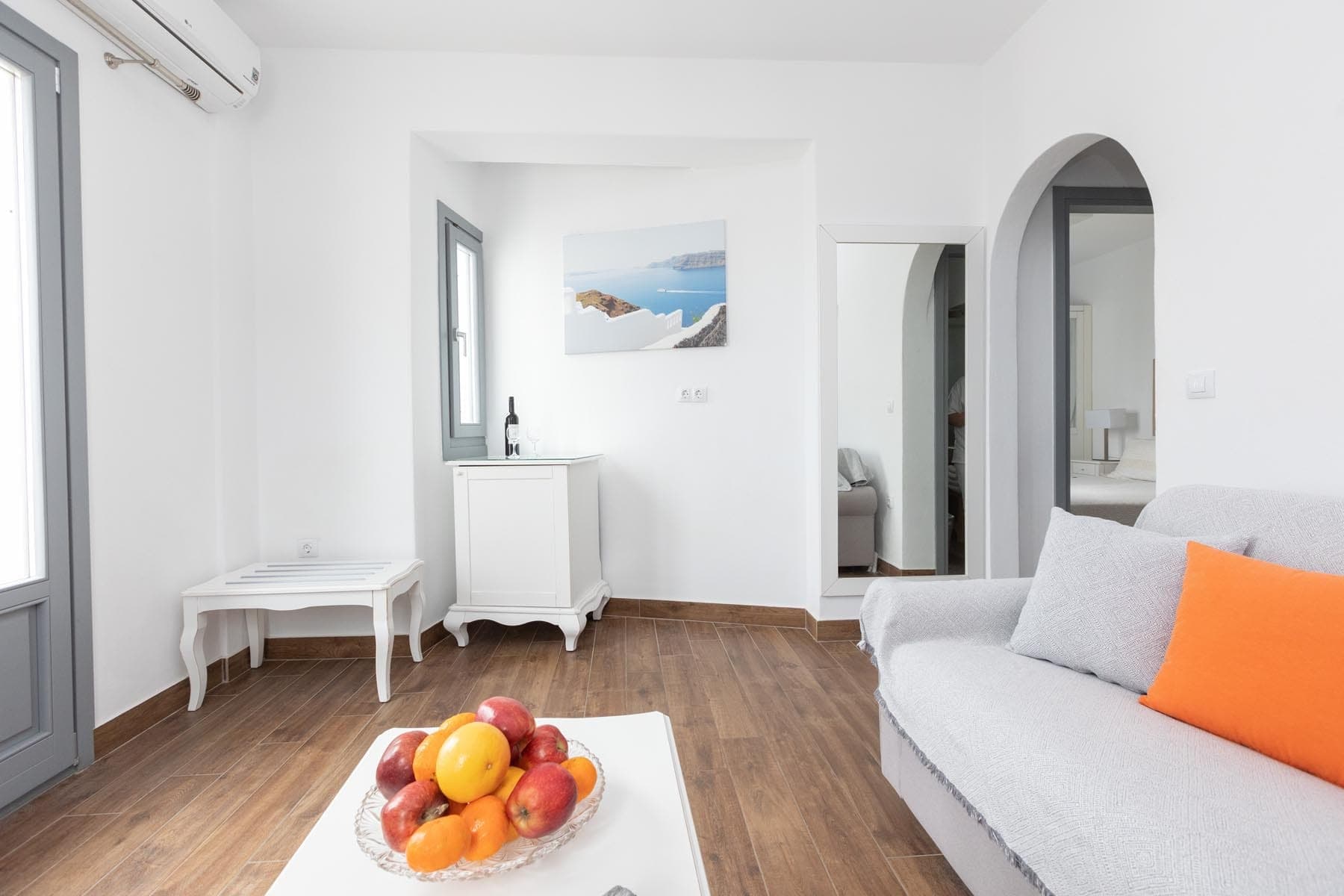 room-types-HOTELSTAR-SUITE-0.jpg