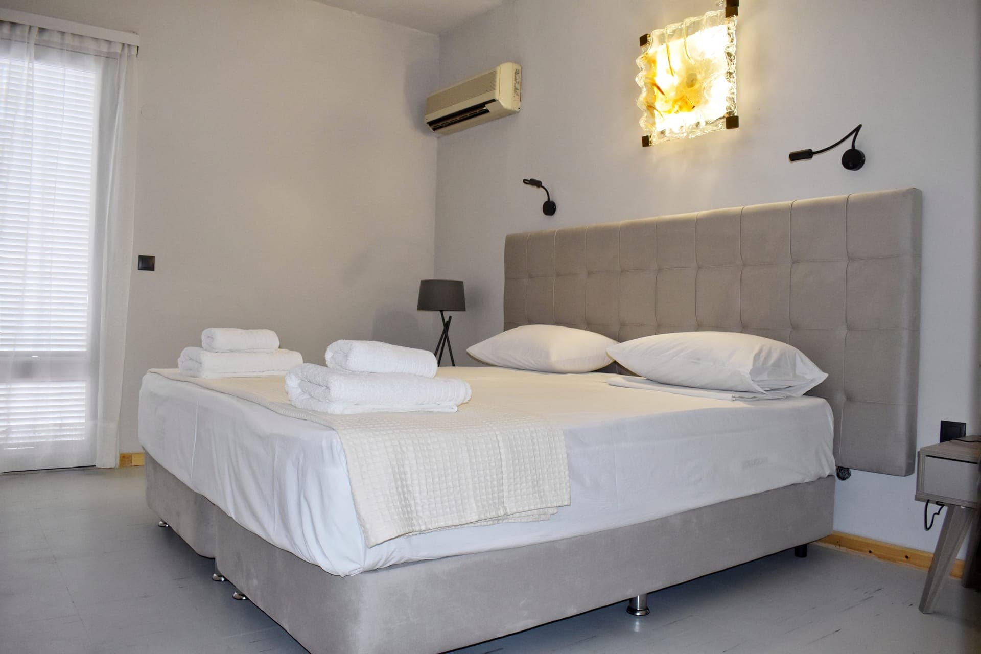 room-types-HTHEOXENIA-SUP-0.jpg
