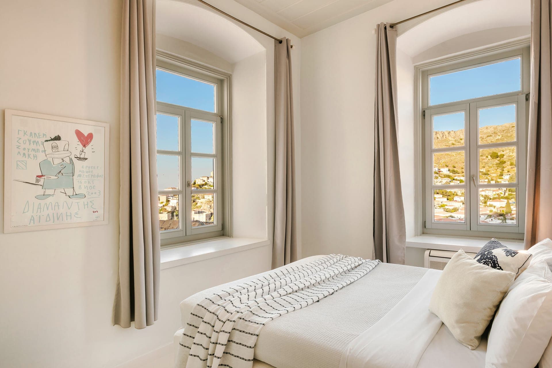 room-types-HYDRAHOT-DBLPAV-0.jpg