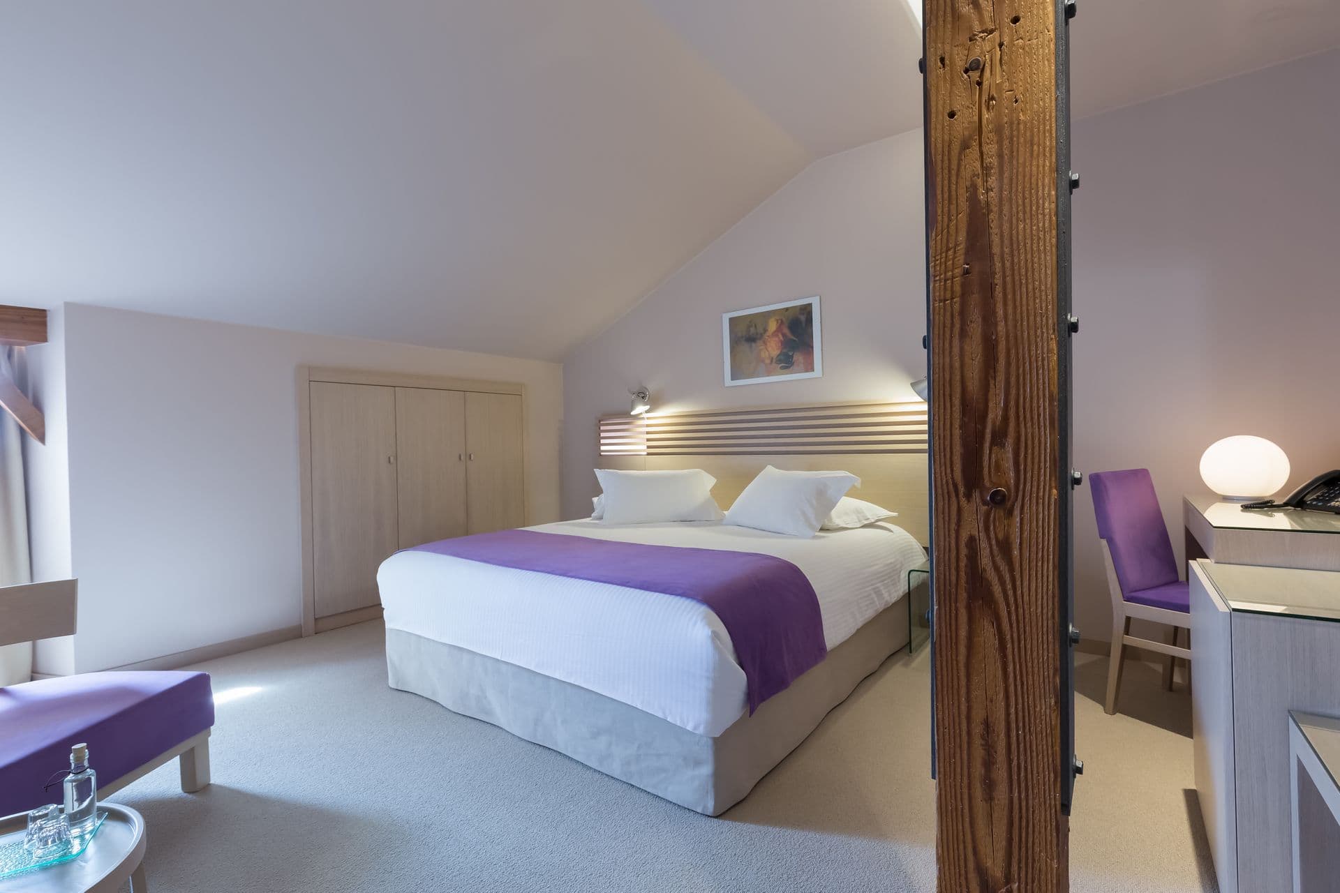 room-types-HYDRAMA-ATTIC-0.jpg