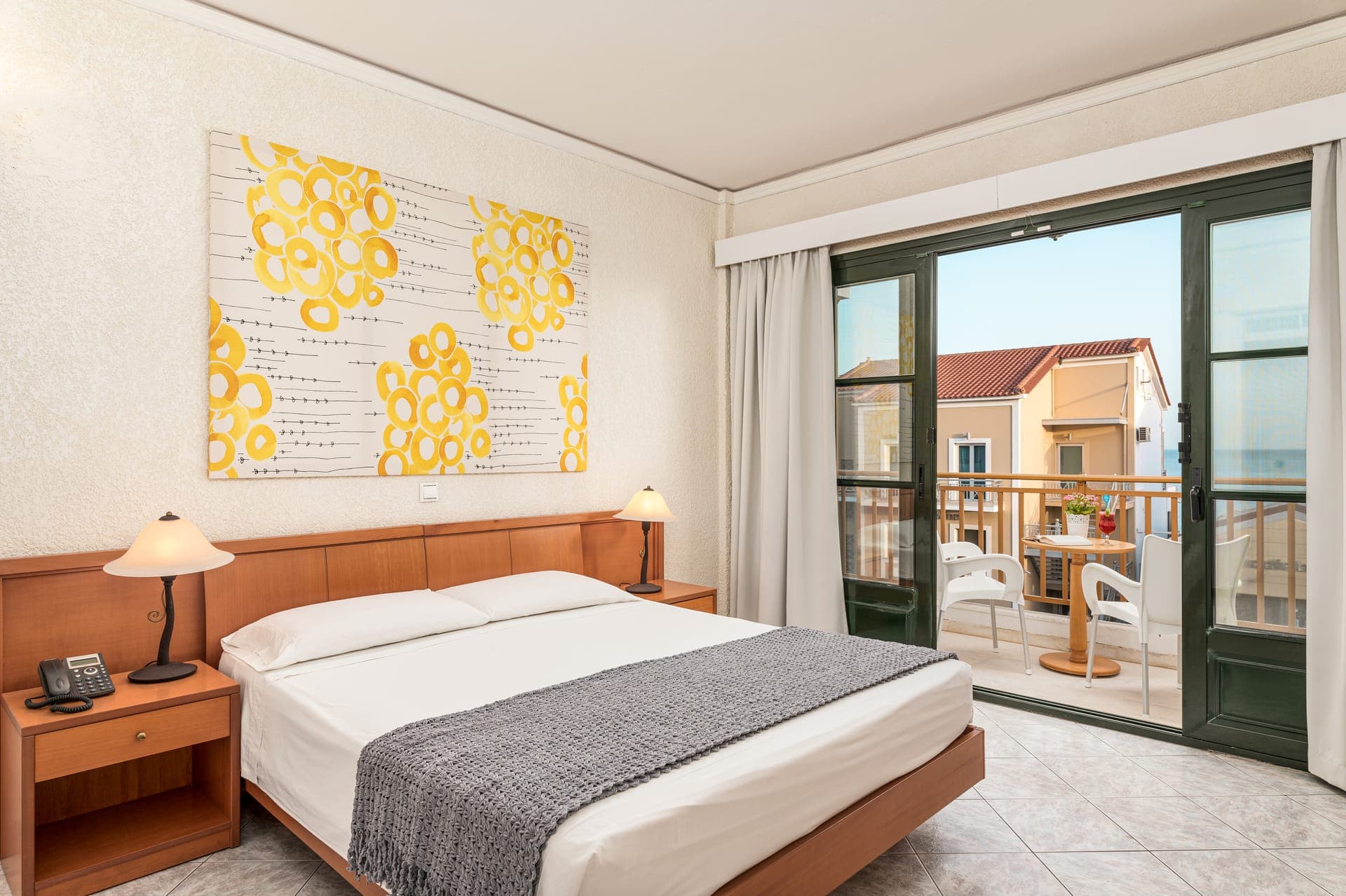 room-types-HYDRELE-STD-0.jpg