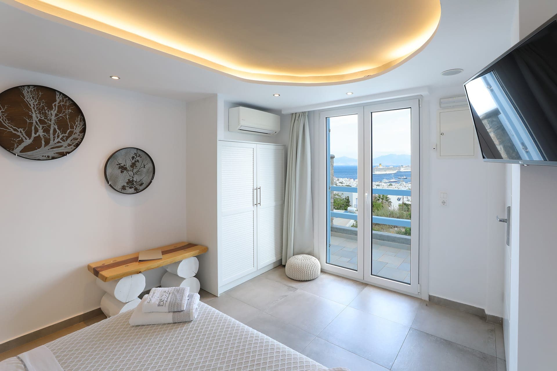 room-types-IBISCUSM-JUNIOR-0.jpg