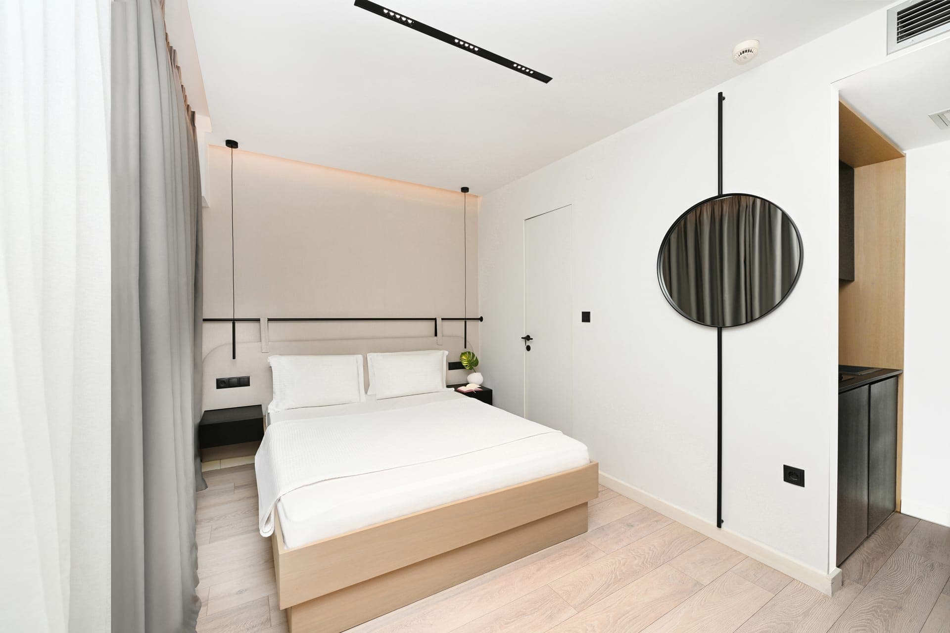 room-types-ICONURBAN-SUPER-0.jpg
